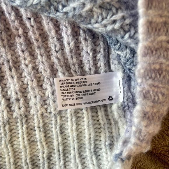 A. New Day winter cozy sweater Size XS - Picture 10 of 10